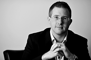Simon Hart