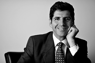Andrew Goldstone