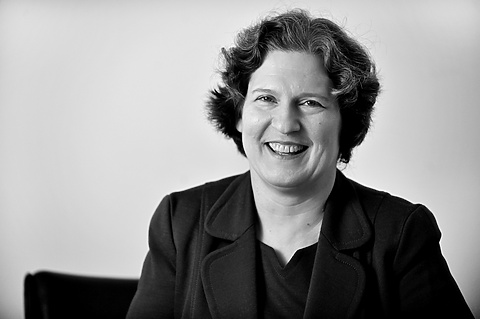 Beverley Lewis