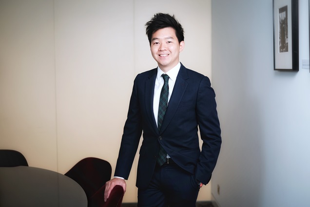 William Chung, Managing Associate