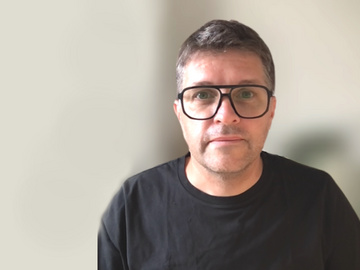 Robert Elding head and shoulders