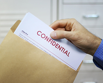 Akhmedova v Akhmedov