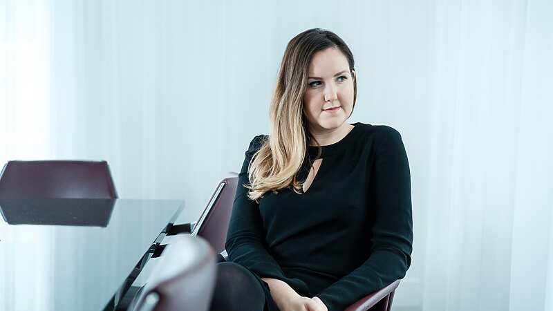 Elizabeth Hope, Associate, Dispute Resolution