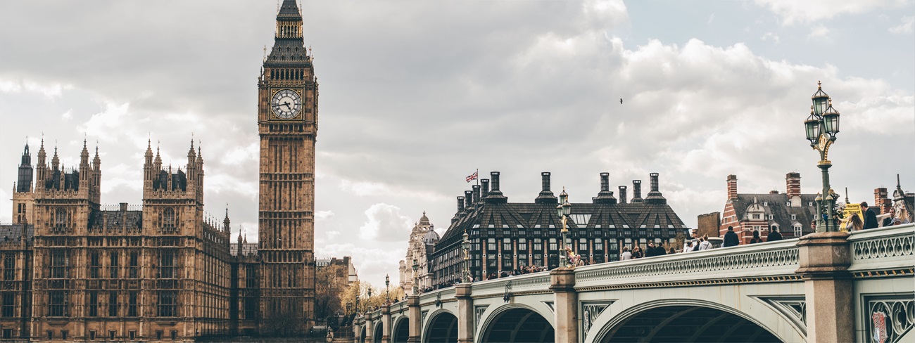 View of house of commons and big ben from river thames