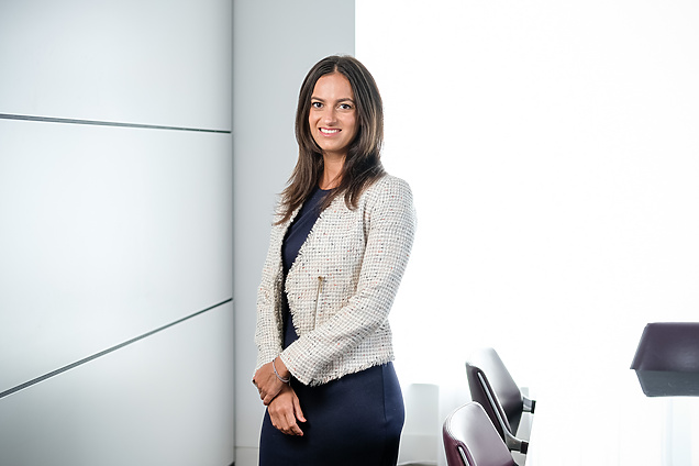 Stephanie Melone, Associate