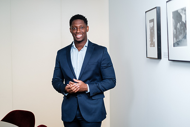Dami Ewedemi, Associate