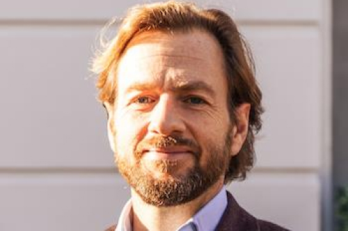 Partner, Black Brick