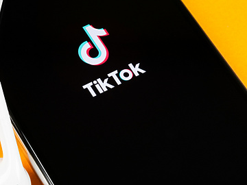 tik-tok logo