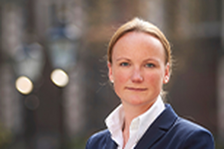 Victoria Hutton, Barrister