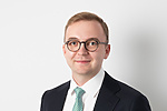 Pawel Malys, Associate