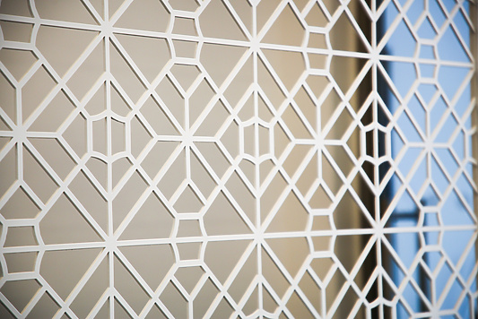 Lattice pattern on wall in mishcon offices