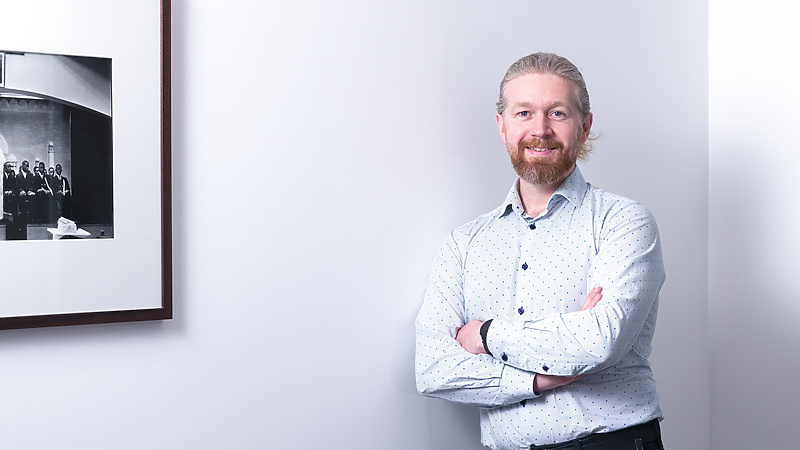 Gareth Dickson - Mishcon de Reya