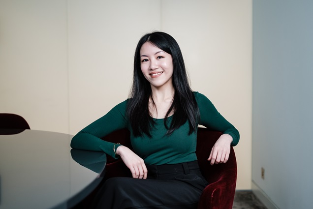 Natalie Lim, Associate