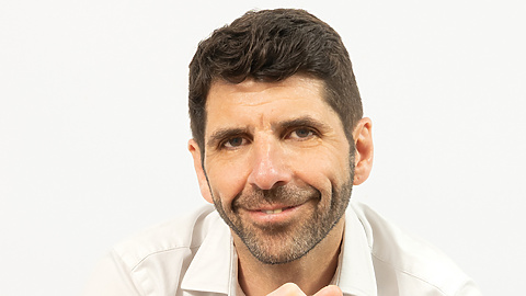 Andrew Goldstone