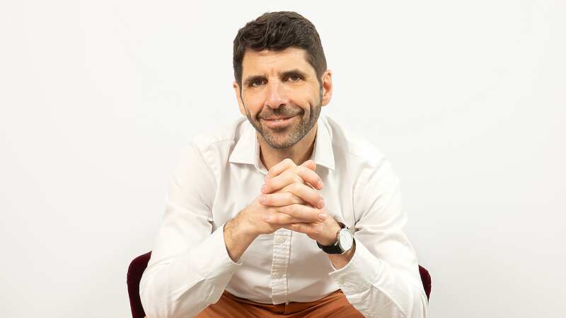 Andrew Goldstone