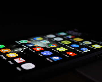 Mobile screen with apps