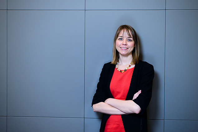 Ros Monk, Managing Associate