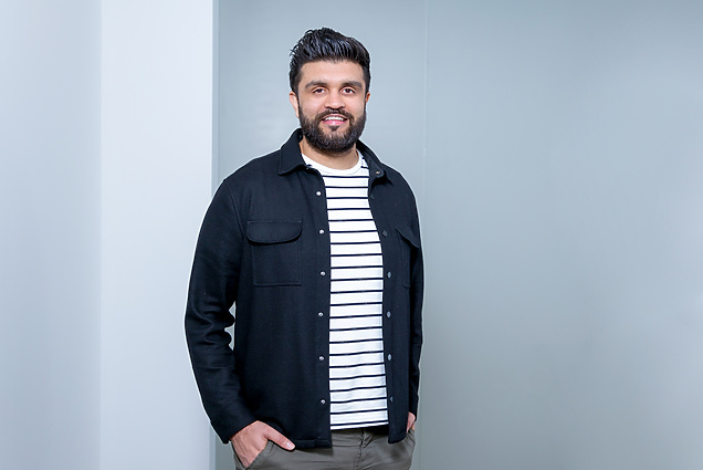 Zaheer Nabi, Associate