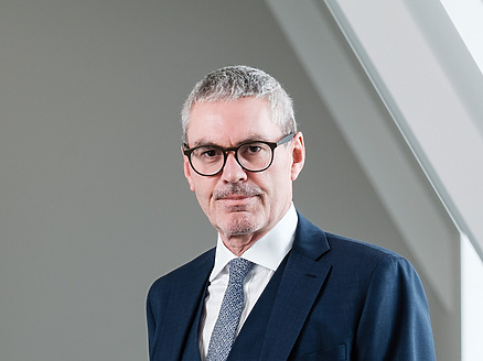 Mark Davis, Partner, Dispute Resolution 