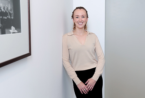 Eleanor Dixie, Associate, Dispute Resolution