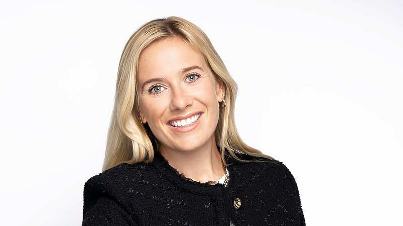 Isabelle deBeer