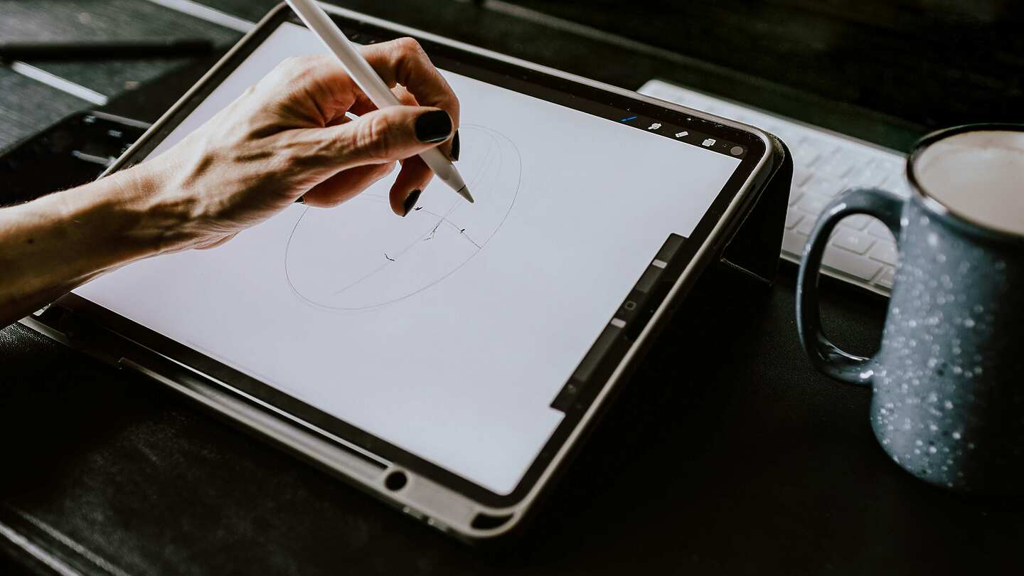 Drawing on a tablet