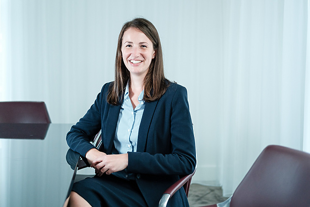 Jenny Vipond, Associate
