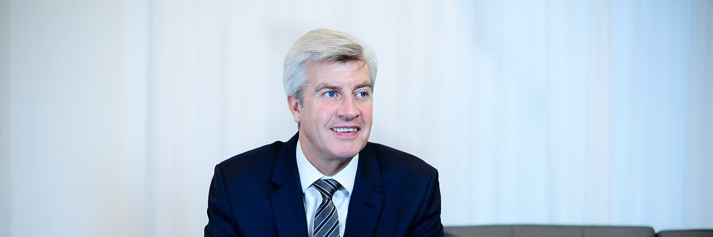 Kevin Ellmore, Legal Director, Dispute Resolution