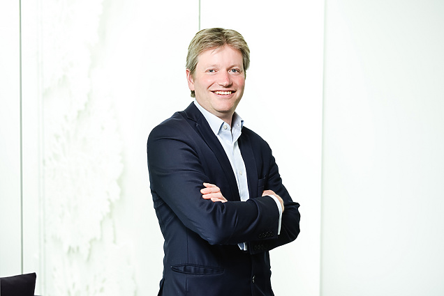 Andrew Savile, Partner