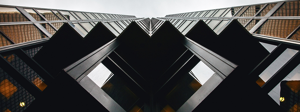 Skyscraper building
