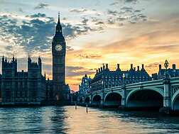 Big Ben and Houses of Common